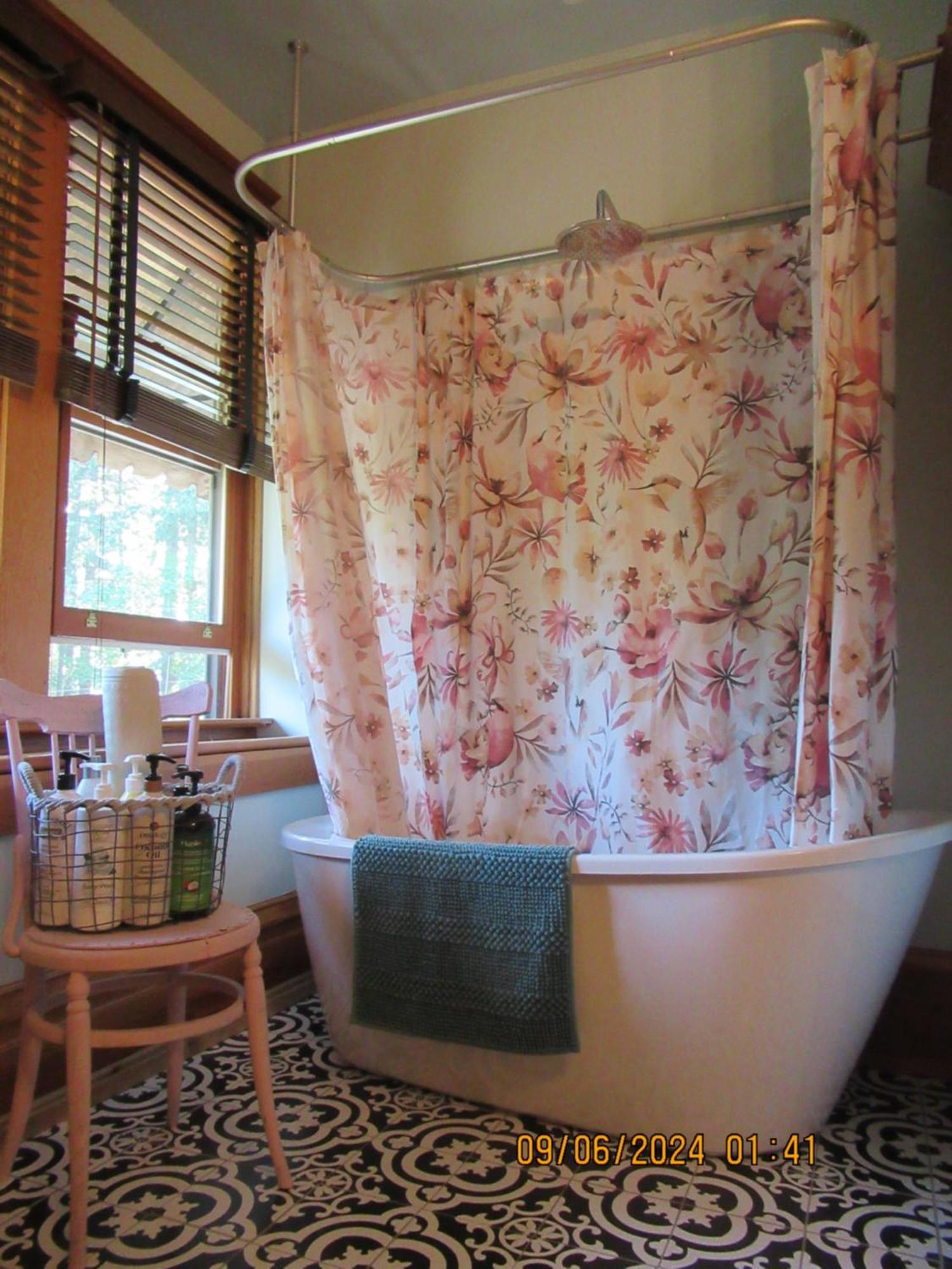 Hummingbird Gardens B&B Ladysmith Exterior photo